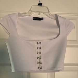 PLT cropped clasp detail top